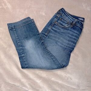 *Women's Old Navy Cropped Jeans size 10